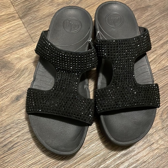 fitflop black shoes